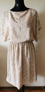 Shelby & Palmer Taupey & White Dress Size 8